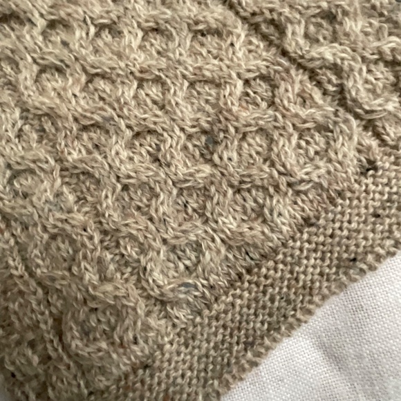 NEW Aran Crafts Beige Irish Wool Cable Knit Scarf 10”x64”Made in Ireland NWOT - Picture 6 of 11